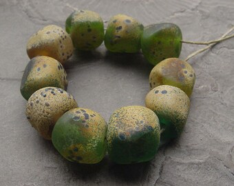 artisan lampwork, handmade - moosy green with raku and speckles - by Calisto