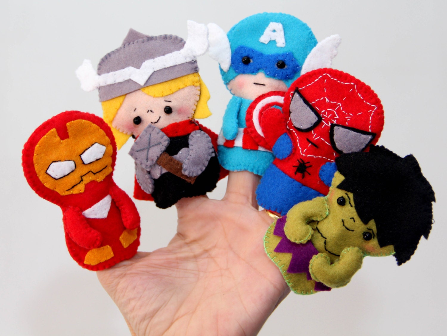 Avengers Felt Finger Puppets /finger puppets / felt toys/