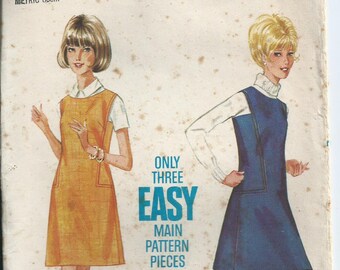 Pinafore or Jumper Dress - Vintage Butterick Pattern 4558 - 1968