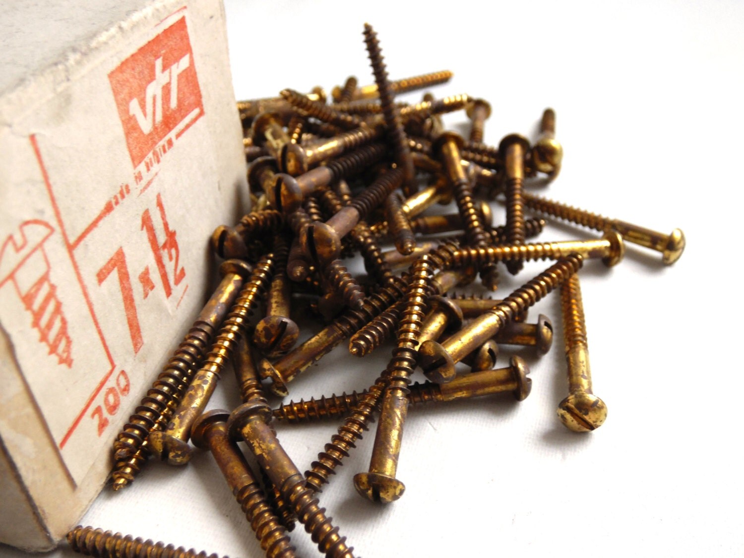 1 1/2" x 7 Round Head Vintage Brass Wood Screws VTR made in Belgium