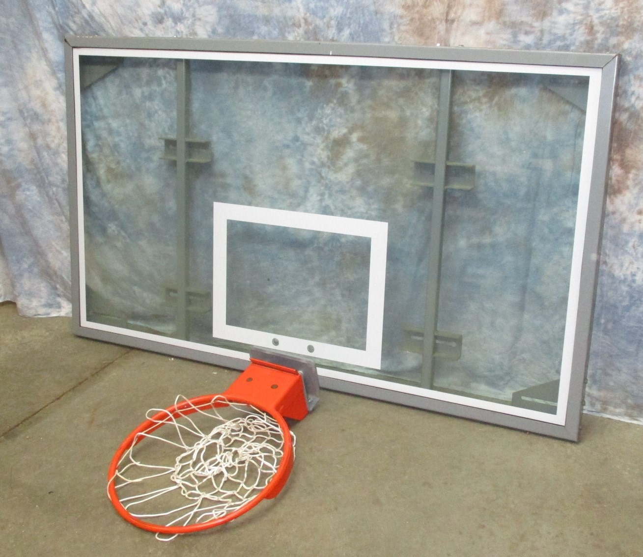 6' Glass Basketball Backboard & Rim Use In High School