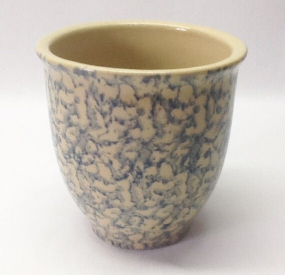 Robinson Ransbottom Pottery 1 quart Oblong Jar / Bowl / Blue