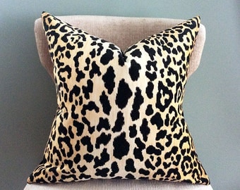 Throw Pillow Covers, Velvet Pillow, Leopard Pillow cover, Animal print pillow, Pillow case, Gold Black Pillow
