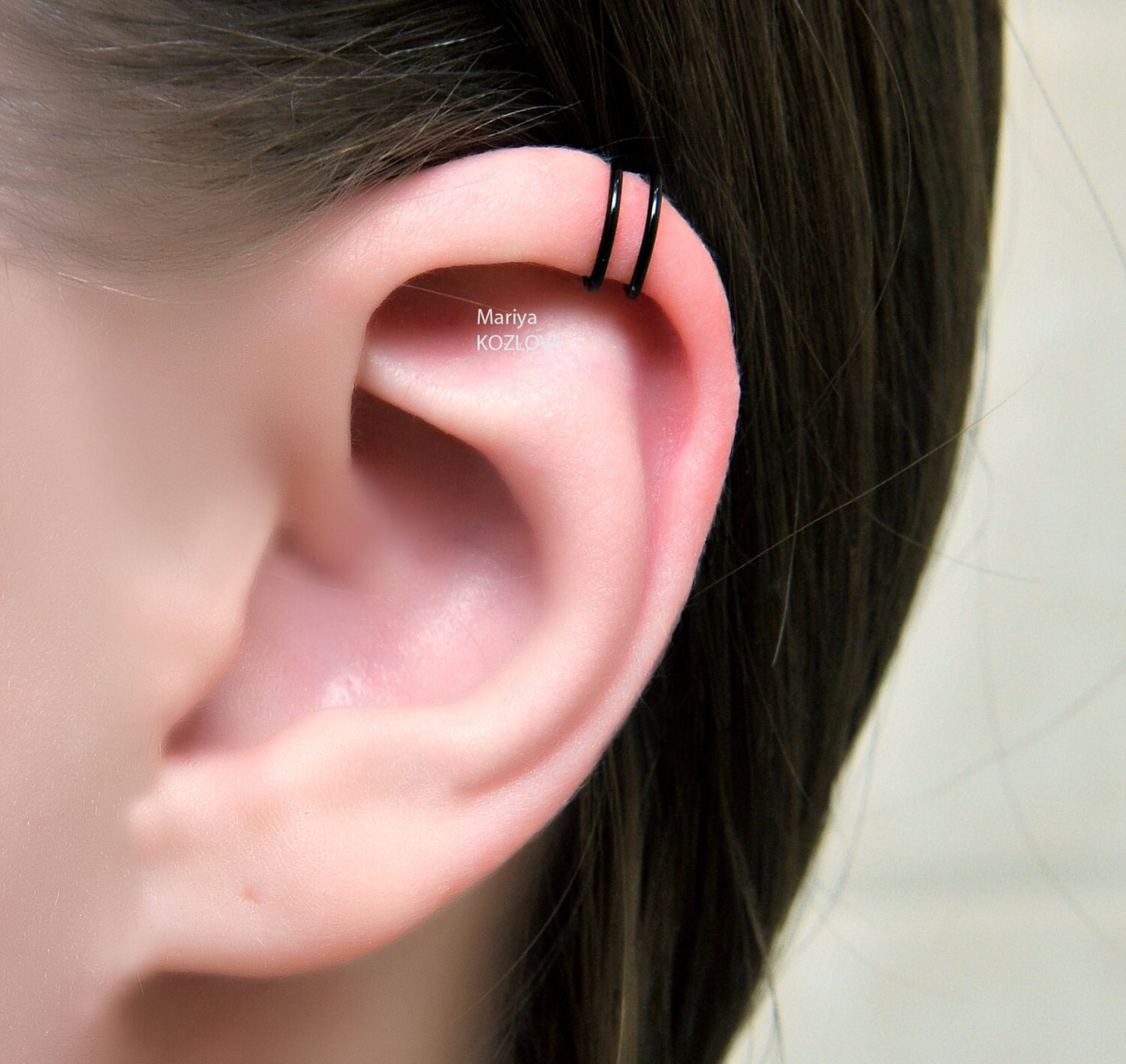 Black Helix Two Rings Ear Cuff/ simple plain ear by DiscounterCuff