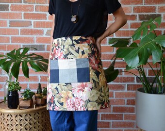 Apron • Half Apron • Gift for Mom • Gift for Friend • Skirt Apron • Handmade Apron • Womens Aprons • Mens Apron •
