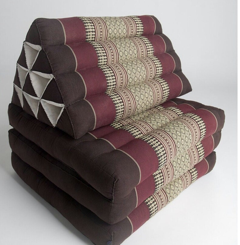 triangle cushion