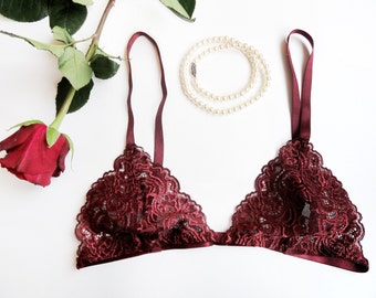 Beautiful LACE BRALETTE Floral Lace Bra Lacy Bralette Wavy Hem