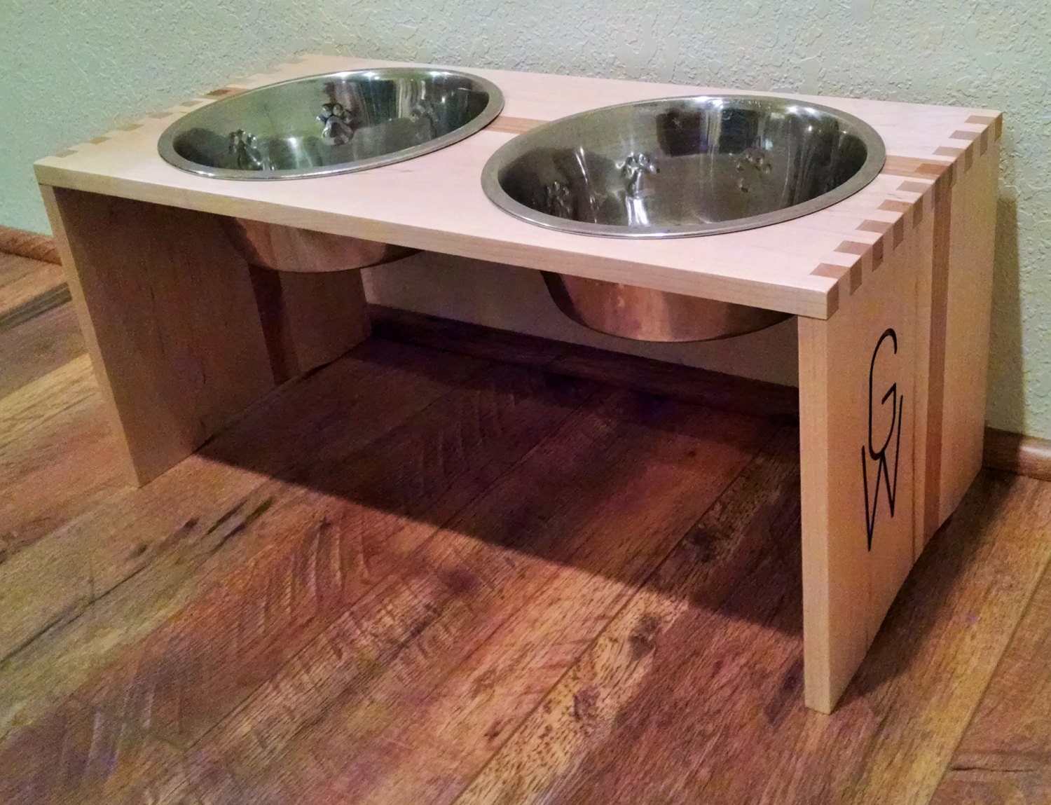 Pet Feeder Elevated Pet Platform Raised dog bowls Elevated