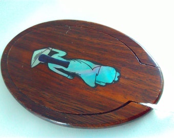 Vintage, antique, wooden hand mirror, Mother of Pearl, MOP, handbag mirror, vintage mirror, hand mirror, inlaid mother of pearl, mirror