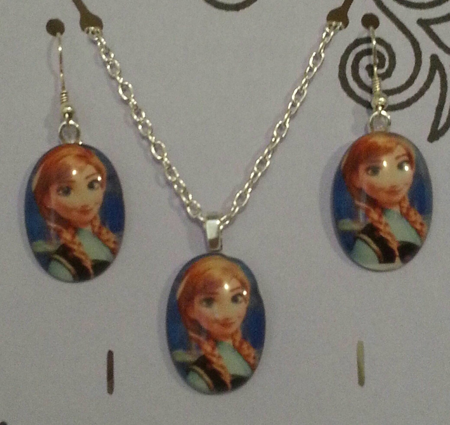 Disney Frozen Princess Anna Necklace 1319 Chain