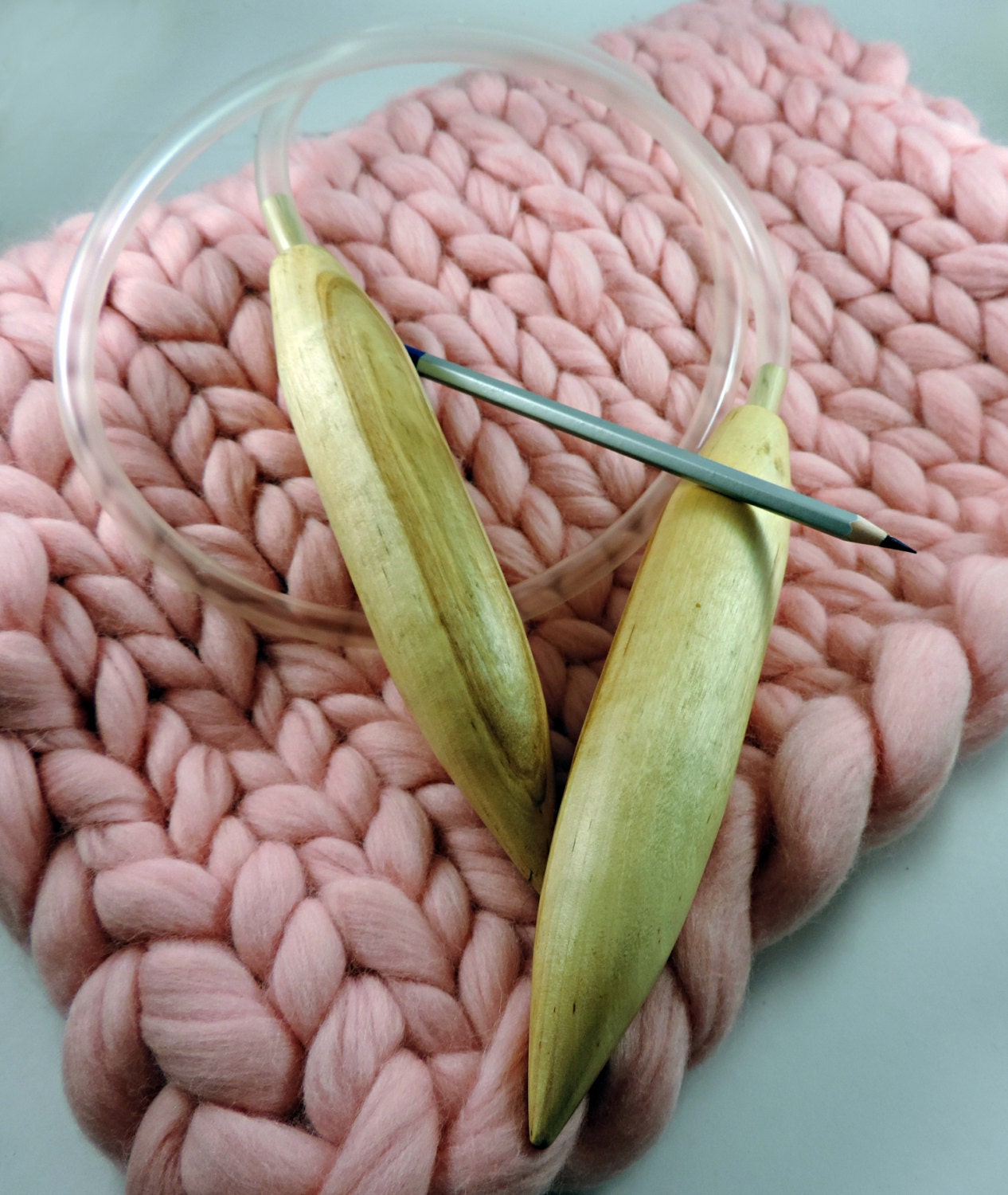 Giant Circular Knitting Needles 40mm Jumbo Big needles.