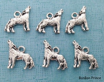 10pcs Wolf Silver Charm,Silver Wolf Pendant,Silver Wolf Charm,Animal DIY Jewelry Charm,Silver Wolf Bracelet Bangle Necklace Charm,CS112