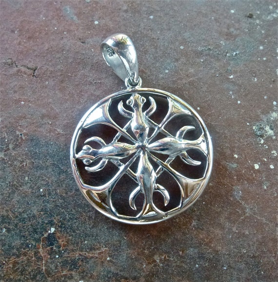 Unity in Diversity Symbol Sterling Silver by EvalutionJewellery
