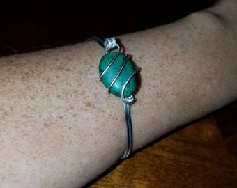 Green agate stone wire wrapped bracelet MRB30