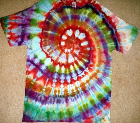 Earth Rainbow spiral tie dye tee shirt XL