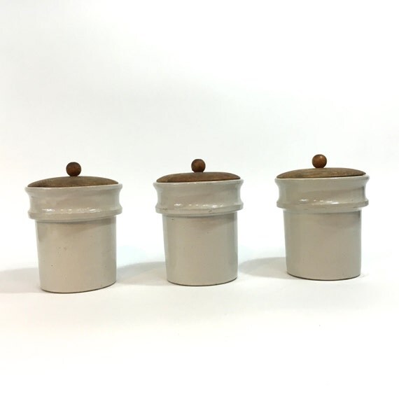Double Lip Stoneware Canister with Wooden Lids Antique Cream