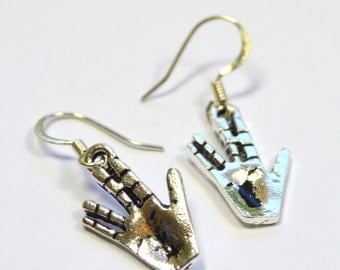 Star Trek Spock Salute Scifi Dangle Earrings