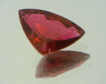 Purple Red Rubellite Tourmaline Faceted 10.2X6.7mm Trillion SI1 Clarity 1.40 ct