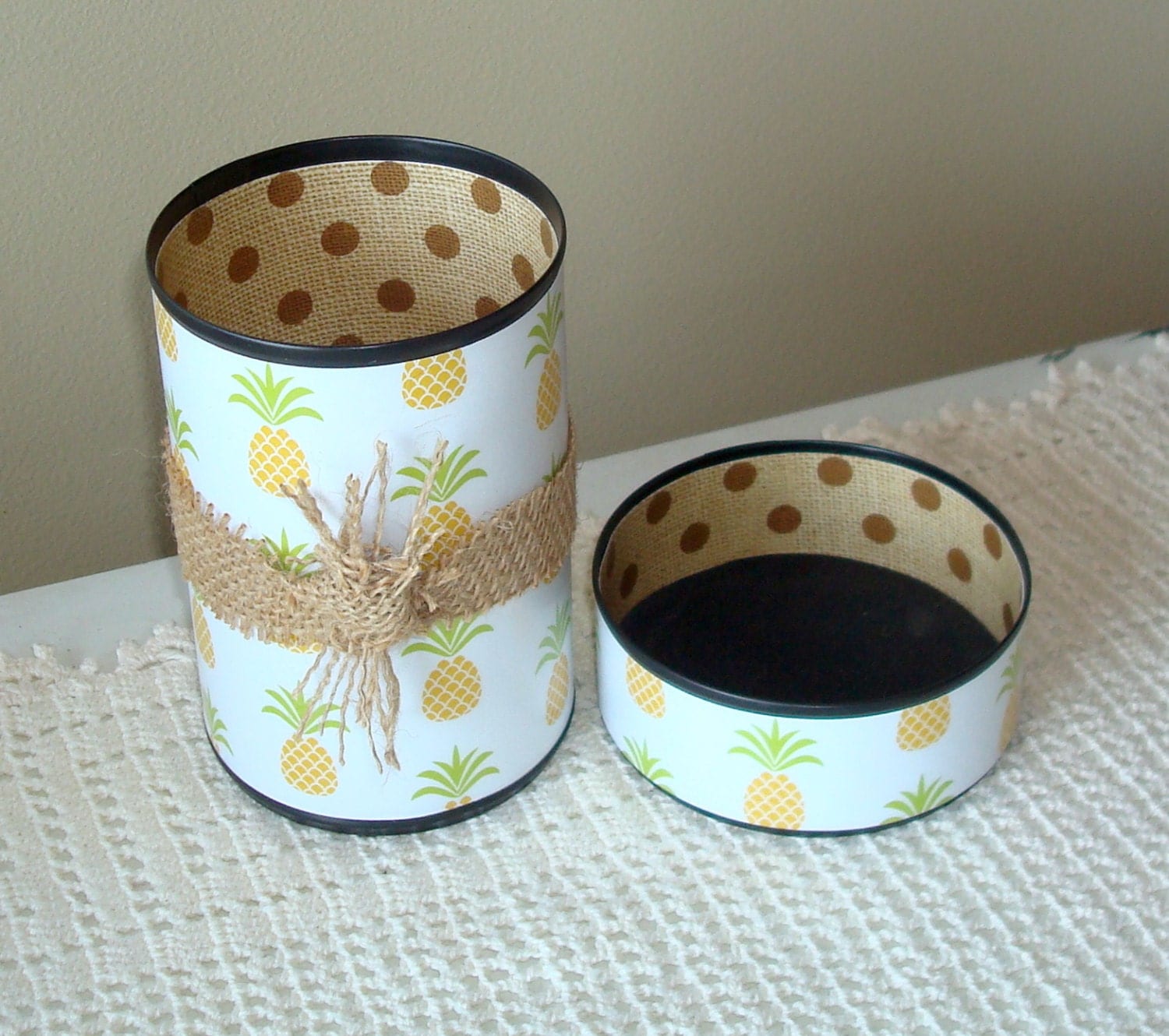 pineapple desk accessories