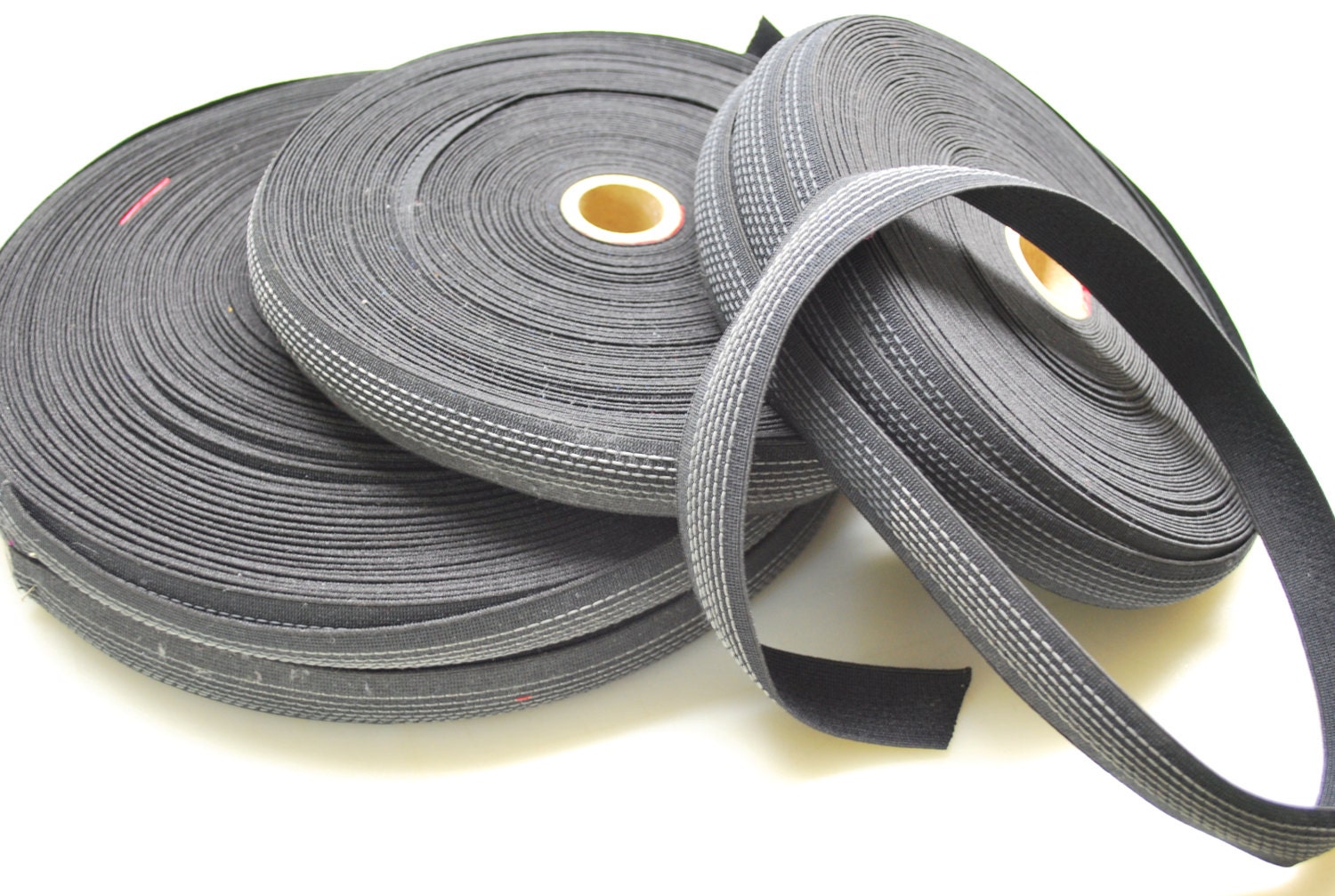 Gripper Elastic (5m) from wingsdesigns on Etsy Studio