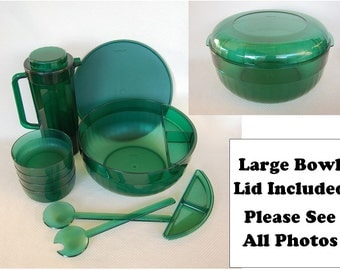 Vintage Emerald Green Acrylic Tupperware Huge Bowl, Pitcher, Green Tupperware Salad Bowls and More, Preludio 13 Pieces PLEASE See All Photos