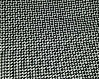 Fabric Hounds Tooth Black and White