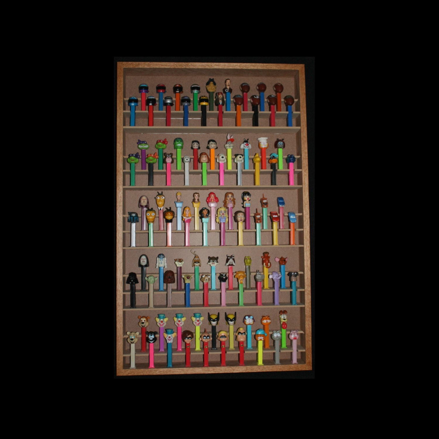 Pez dispenser display case holds 95 without door FREE