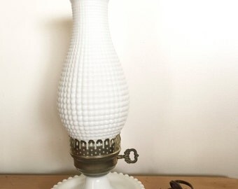 Hobnail Milk Glass Bedroom Lamp(36).jpg