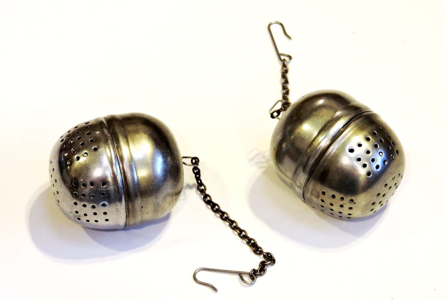 Two Tea Strainers Vintage Metal Tea Balls Teabag Holder Tea