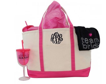 Monogram Bridesmaid Tote |Bridal Party Tote |Personalized Canvas Tote For Bride |Personalized Bridal Party Gift |Bachelorette Party Tote