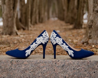 Navy Blue Wedding Shoes,Navy Heels,Blue Bridal Shoes,Wedding Heels,Bride,Navy Bridal Heels,Navy Pumps,Shower Gift,Blue Heel with Ivory Lace