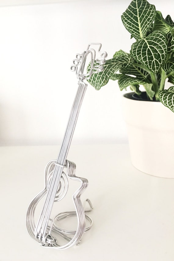 Wire Sculpture Guitar