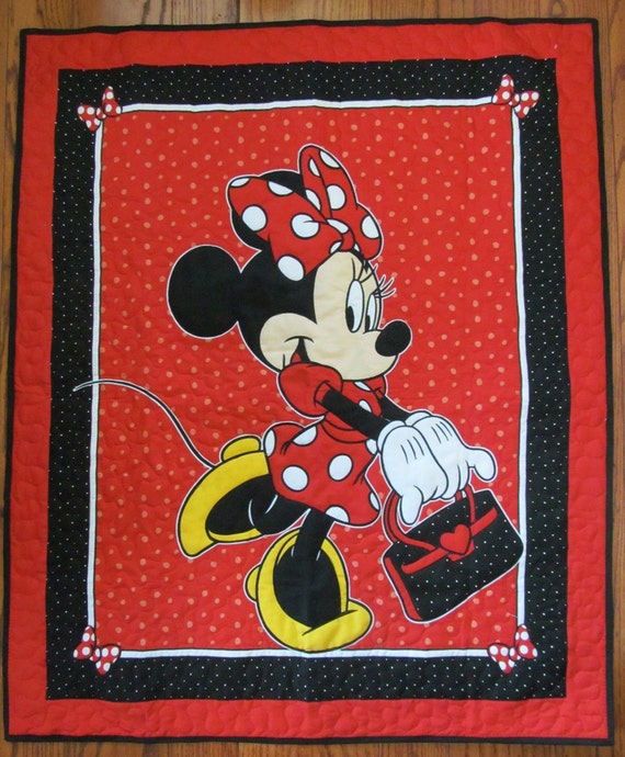 quilted minnie with metal logo