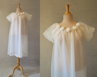 Cream Robe, Peignoir, Negligee With Rosettes