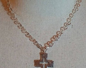 Silver chain necklace with cross