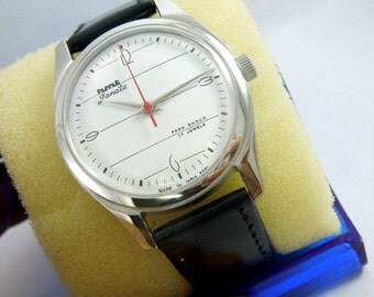 new watch hmt old stock watch ,unused watch vintage Janata 17J white colour face with rare red seconds hand manual winding watch