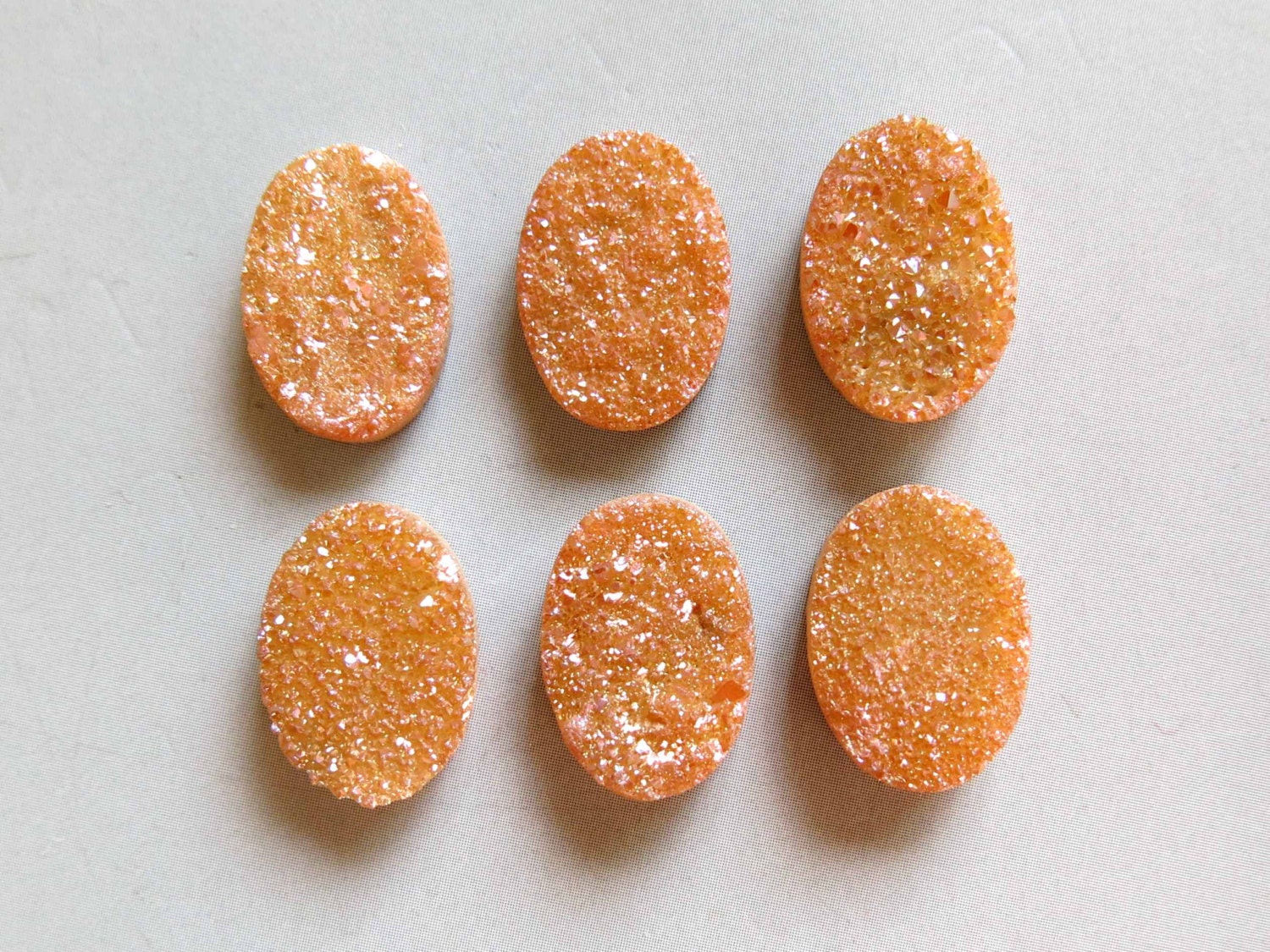 No Polished Natural Quartz Orange Color Titanium Oval Druzy