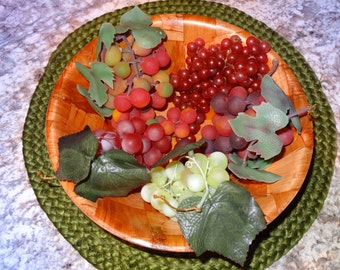 Bag of 8 Bunches of Faux Grapes / Faux Grapes / Fake Grapes / Fake Fruit / Faux Fruit