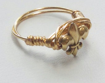 Fleur de Lis wire-wrap Ring