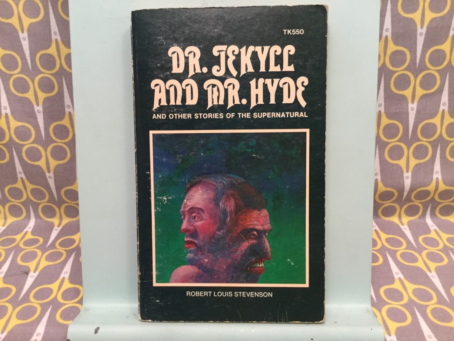 Dr Jekyll And Mr Hyde By Robert Louis Stevenson Paperback