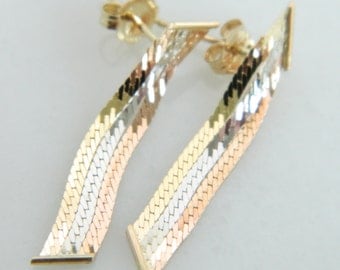 Beautiful Vintage 14K Tri Color Gold Earrings