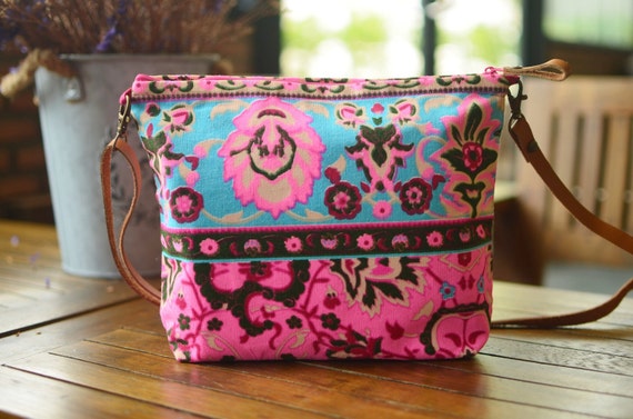 Pink Crossbody bag / Cute bag / Gift by BOHOPeach on Etsy