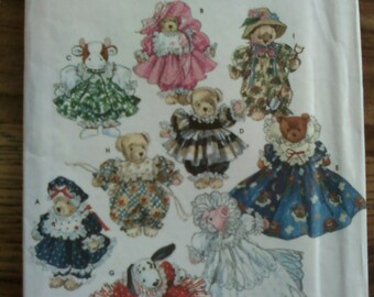 Simplicity Crafts Pattern 7934 for Clothing to make for Stuffed and Bean Bag Animals
