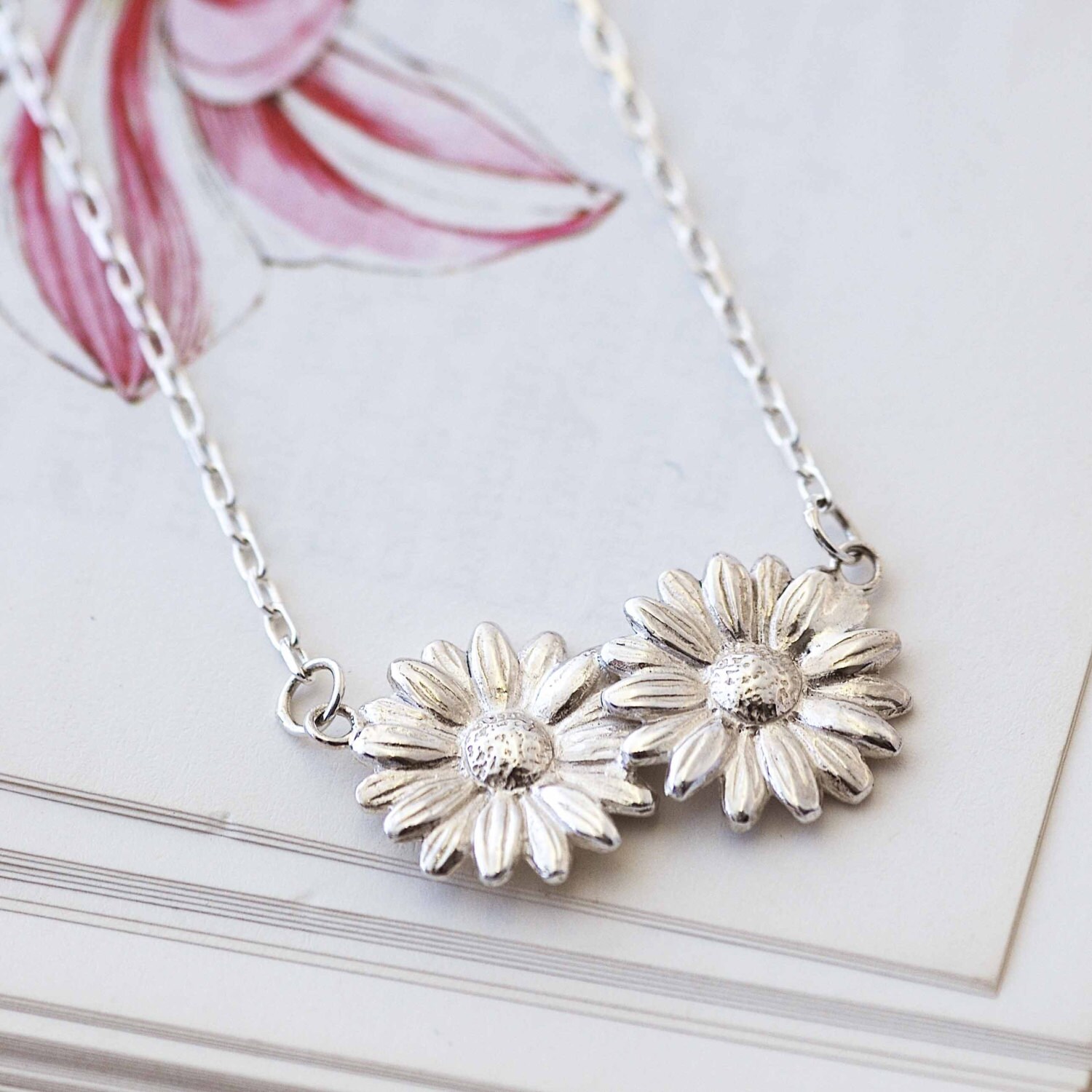 Daisy Necklace silver flower necklace Uk maker