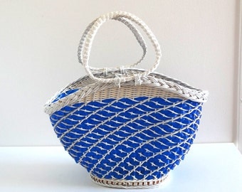 Retro 70s Blue and White Scoubidou Basket - Vintage Wicker and Plastic Shopping Basket - Picnic Basket, Beach Basket
