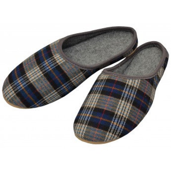 FELT slippers felted moccasins for men women Warm by HappyMoodShop
