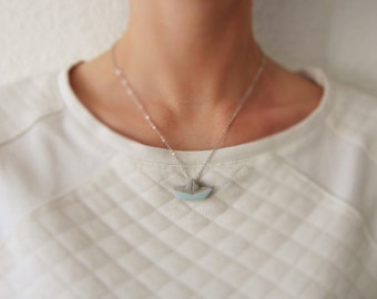 Concrete boat links necklace