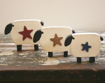 Americana Sheep Primitive Decor