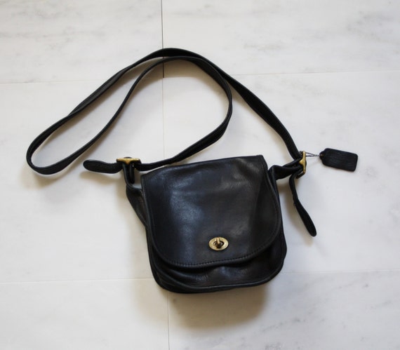Vintage Coach Small Black Leather Shoulder Crossbody by aiseirigh