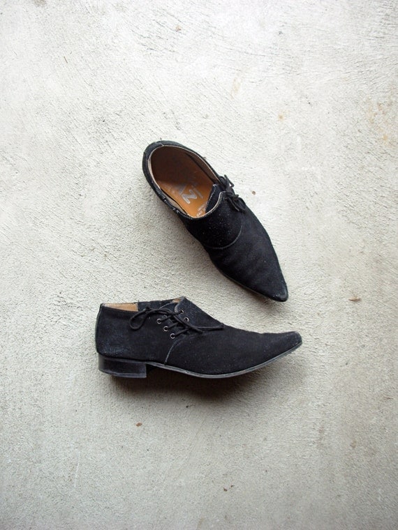 suede winklepickers